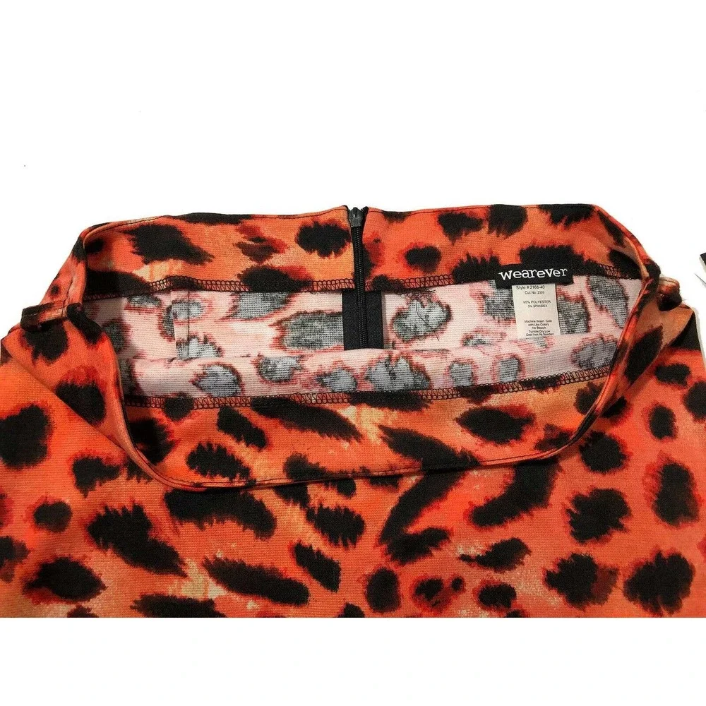 WearEver Knee Length Skirt Size L Belted Orange Leopard Print